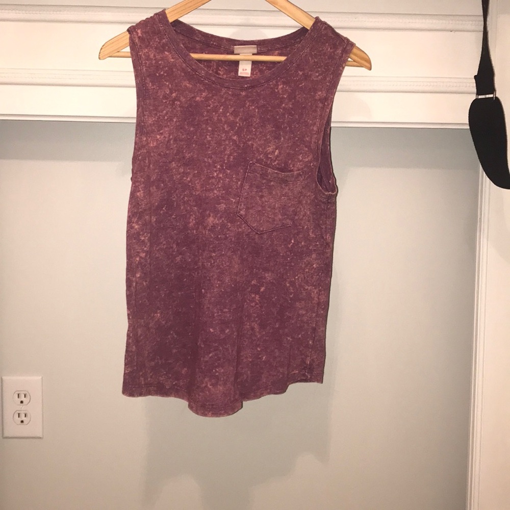 Maroon white wash tank